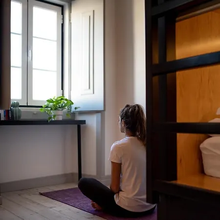 Gig Capsule אכסניה *