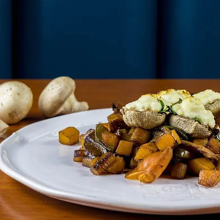 Gig Capsule Albergue Ericeira