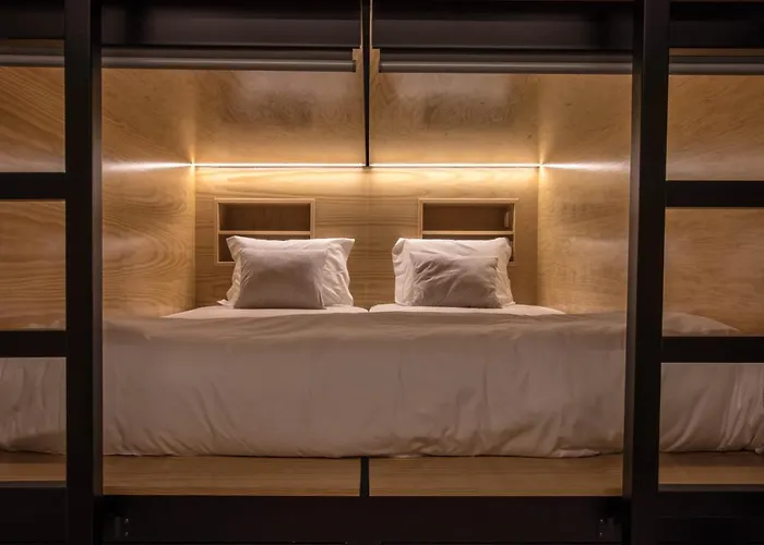 אכסניה Gig Capsule