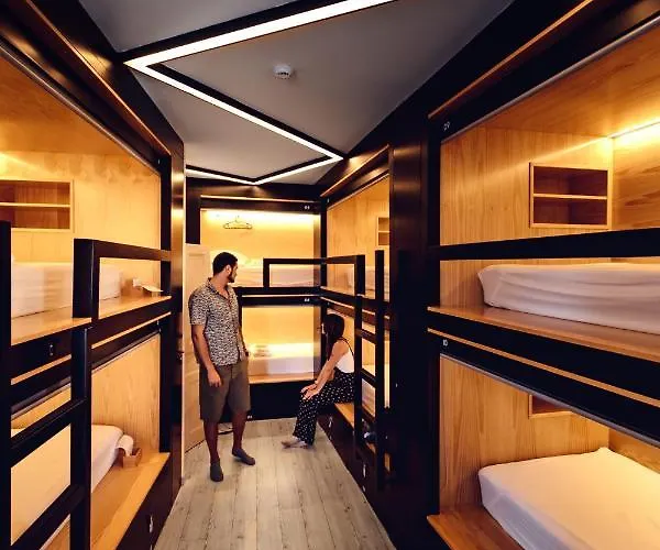 אכסניה Gig Capsule אריסרייה